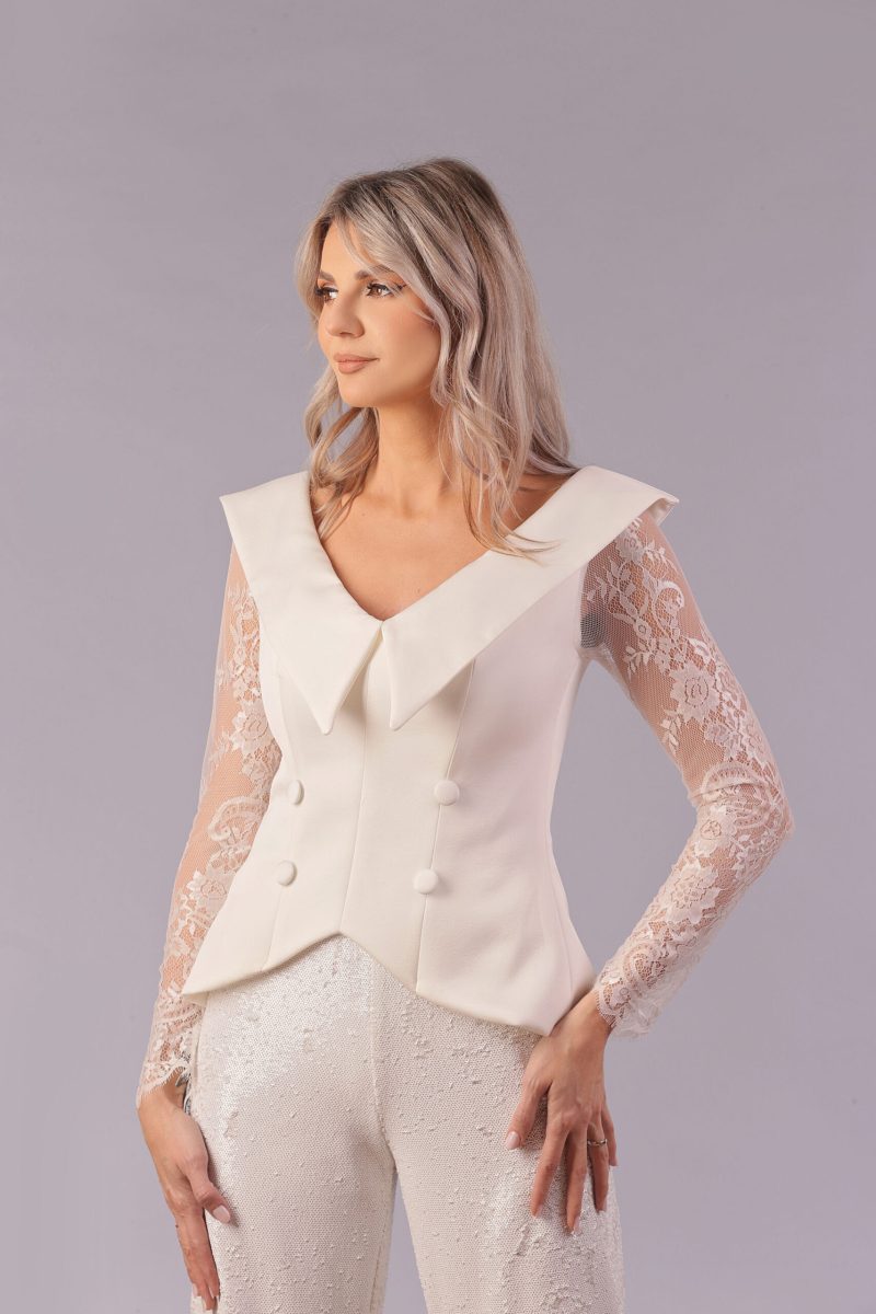 White Amos Top