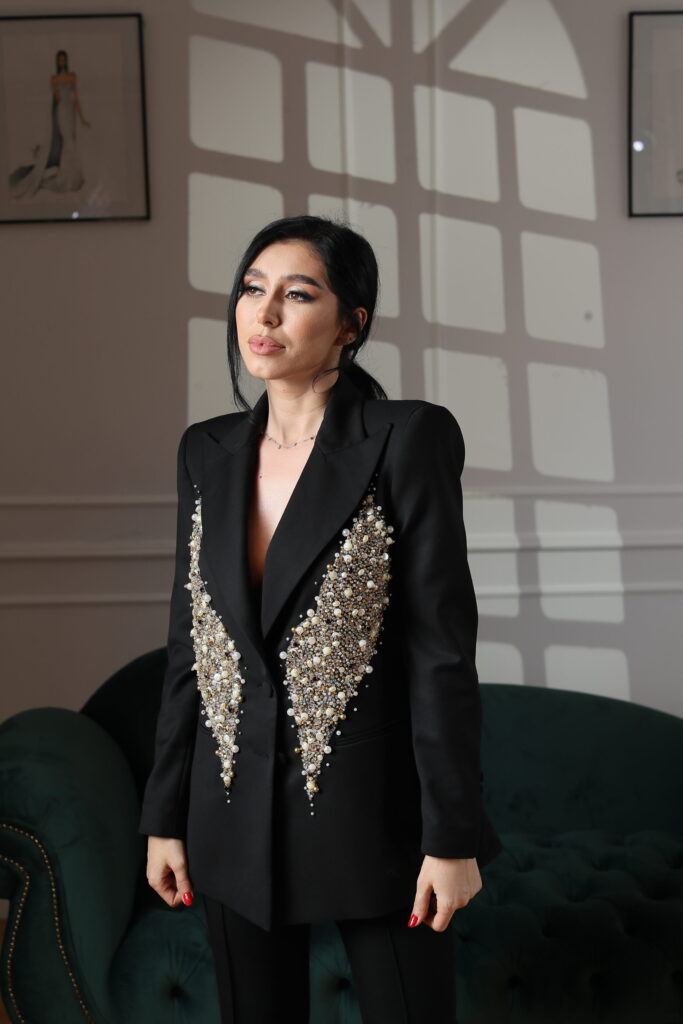 Lililth Suit